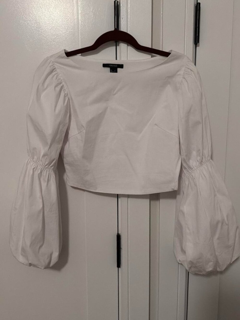White blouse with puffed sleeves